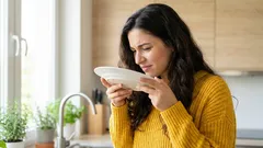 Waarom je keuken stinkt, zelfs als alles schoon is: 5 plekken die de meeste mensen niet schoonmaken